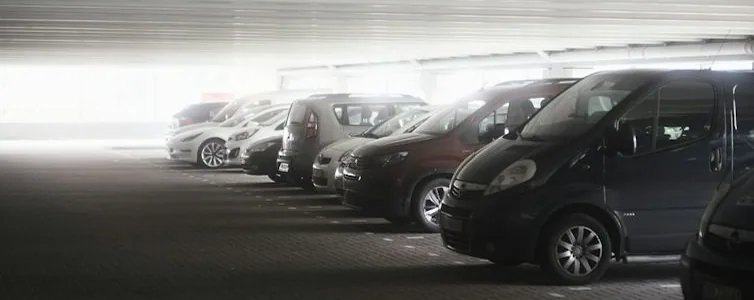 a row of vans — article card